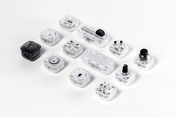 VIVIWARE CellとLEGOブロックでロボット作りを体験しよう！