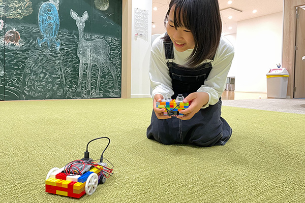 VIVIWARE CellとLEGOブロックでロボット作りを体験しよう！