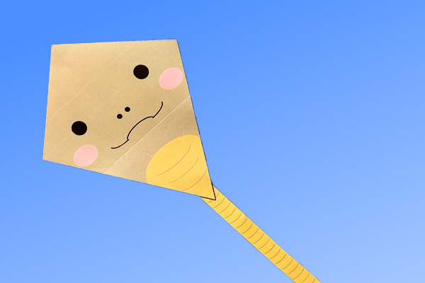 オリジナルの凧を作ろう